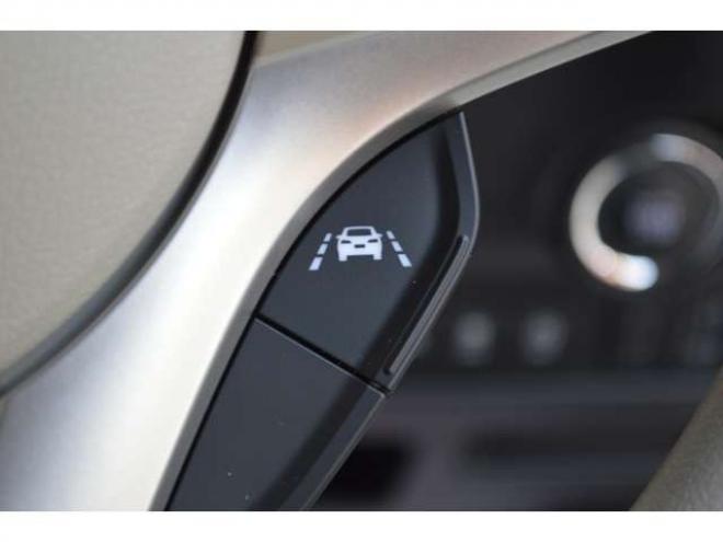 ワゴンRスマイルハイブリッド X 4WD　届出済未使用車ハイブリッド4WDセーフティプラスパッケージ全方位モニター9インチナビTVバックカメラ両側オートスライドドアアダプティブクルーズコントロールヘッドアップディスプレイ 660