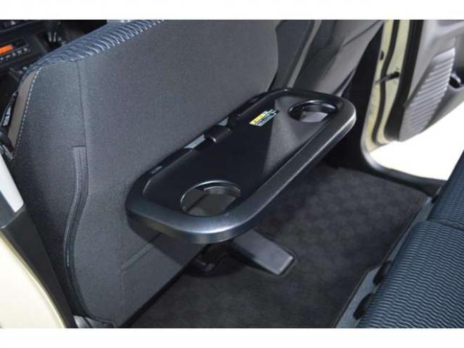 ハスラーJスタイル 4WD　ワンオーナー特別仕様車ハイブリッド4WDセーフティサポート搭載横滑り全方位モニター付9インチナビTVバックカメラ横滑り防止装置ハイビームアシストLEDビルトインETC 660