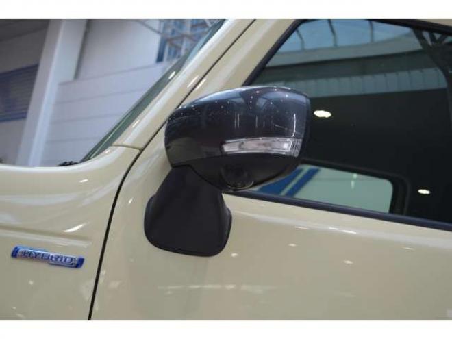 ハスラーJスタイル 4WD　ワンオーナー特別仕様車ハイブリッド4WDセーフティサポート搭載横滑り全方位モニター付9インチナビTVバックカメラ横滑り防止装置ハイビームアシストLEDビルトインETC 660