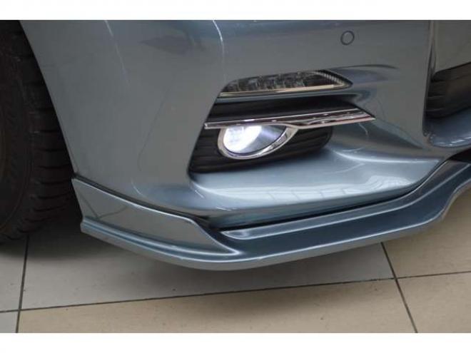 スカイライン3.5 350GT FOUR ハイブリッド タイプP　ハイブリッド4WDアイドリングストップエマージェンシーブレーキ横滑り防止装置HIDライト全方位モニター付純正ナビTVバックカメラ黒革シートヒーターETCアダプティブクルーズコントロール 3500