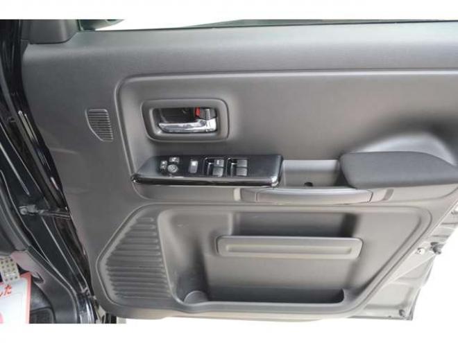 スペーシアカスタム ハイブリッド XS 4WD　ワンオーナー車ハイブリッド4WDセーフティサポート搭載デュアルセンサーブレーキサポート後退時ブレーキサポート7インチワイドナビTV両側オートスライドスライドドアLEDライト 660