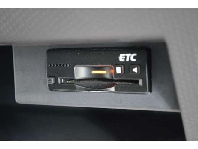 ハスラータフワイルド 4WD　ワンオーナー特別仕様車Sエネチャージ4WDセーフティサポート搭載アイドリングストップSDナビTVバックカメラLEDライトETCハーフレザーシートヒーター横滑り防止装置 660