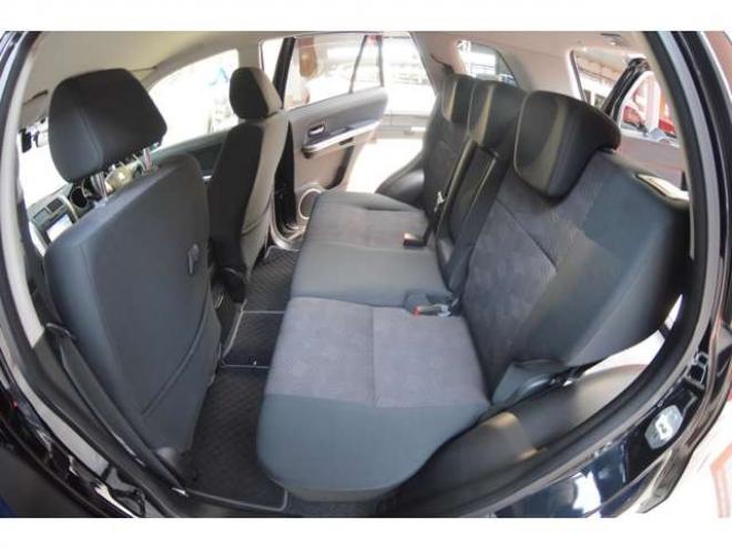 エスクード2.4 XG 4WD　ワンオーナー車5速マニュアル4WD横滑り防止装置SDナビTVバックカメラETCクルーズコントロールドライブレコーダーディスチャージヘッドライト純正17インチアルミシートヒーター 2400