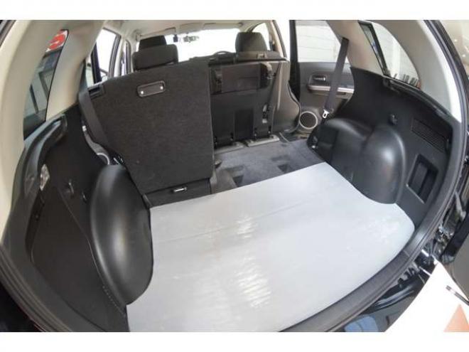 エスクード2.4 XG 4WD　ワンオーナー車5速マニュアル4WD横滑り防止装置SDナビTVバックカメラETCクルーズコントロールドライブレコーダーディスチャージヘッドライト純正17インチアルミシートヒーター 2400