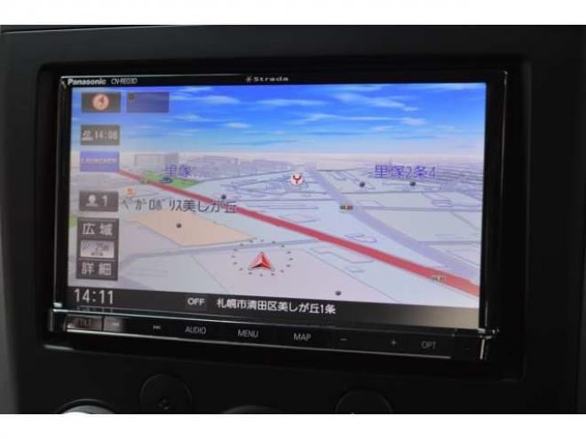 エスクード2.4 XG 4WD　ワンオーナー車5速マニュアル4WD横滑り防止装置SDナビTVバックカメラETCクルーズコントロールドライブレコーダーディスチャージヘッドライト純正17インチアルミシートヒーター 2400