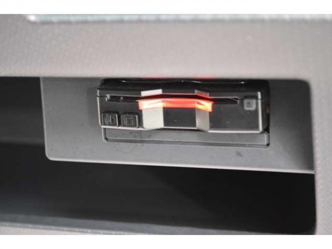 ハスラーG 4WD　ワンオーナー車Sエネチャージ4WDセーフティパッケージアイドリングストップ横滑り防止装置レーダブレーキサポート誤発信抑制機能SDナビTVバックカメラETCシートヒーター 660