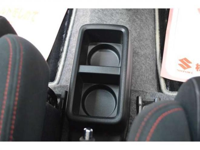 アルトワークス 660 オートギヤシフト 4WD　ワンオーナー車4WDターボオートギアシフトRECAROシートセーフティパッケージレーダーブレーキサポート誤発進抑制機能パドルシフト横滑り防止装置ディスチャージヘッドライト純正エンジンスターター 660