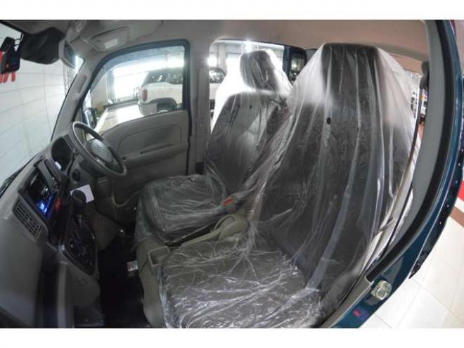 エブリィPC ハイルーフ 4WD　届出済未使用車ハイルーフCVTマチック4WDセーフティサポート搭載ハイビームアシスト付LEDライトCDステレオETCドライブレコーダー純正エンジンスターターシートヒーター 660