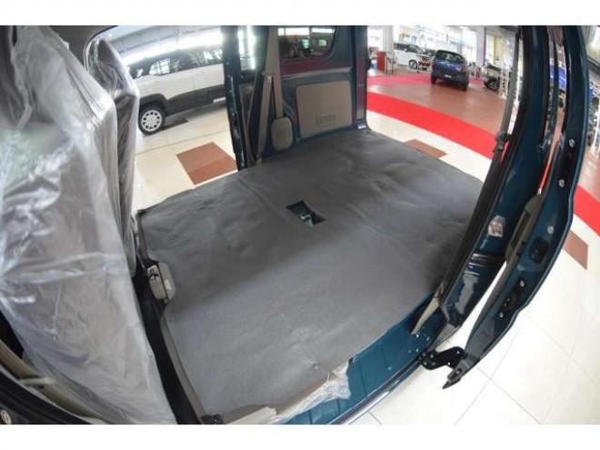 エブリィPC ハイルーフ 4WD　届出済未使用車ハイルーフCVTマチック4WDセーフティサポート搭載ハイビームアシスト付LEDライトCDステレオETCドライブレコーダー純正エンジンスターターシートヒーター 660