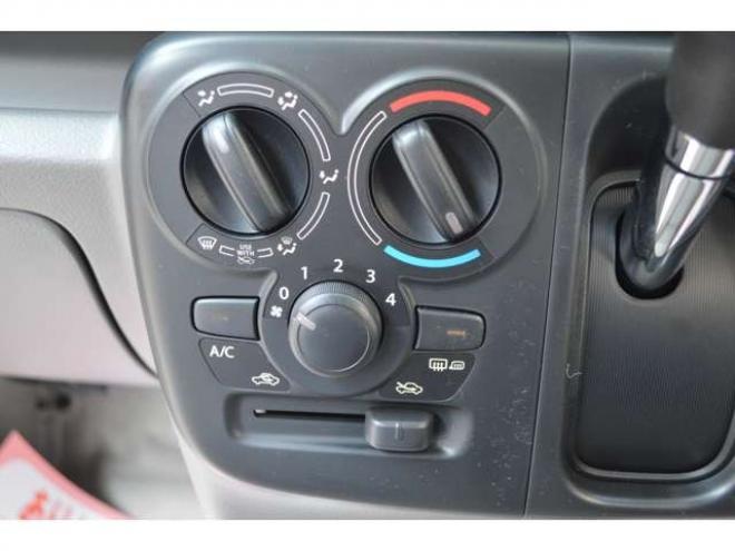 エブリィジョイン ハイルーフ 4WD　届出済未使用車ハイルーフ4WDインパネCVTセーフティサポート搭載アイドリングストップ横滑り防止装置ハイビームアシストLEDライト 660