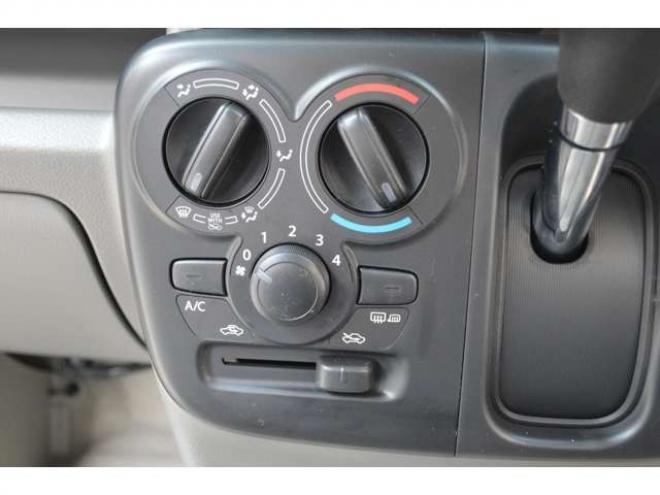 エブリィジョイン ターボ ハイルーフ 4WD　届出済未使用車4WDターボCVTセーフティサポート搭載アイドリングストップ横滑り防止装置ディスプレイオーディオハイビームアシストLEDライト 660