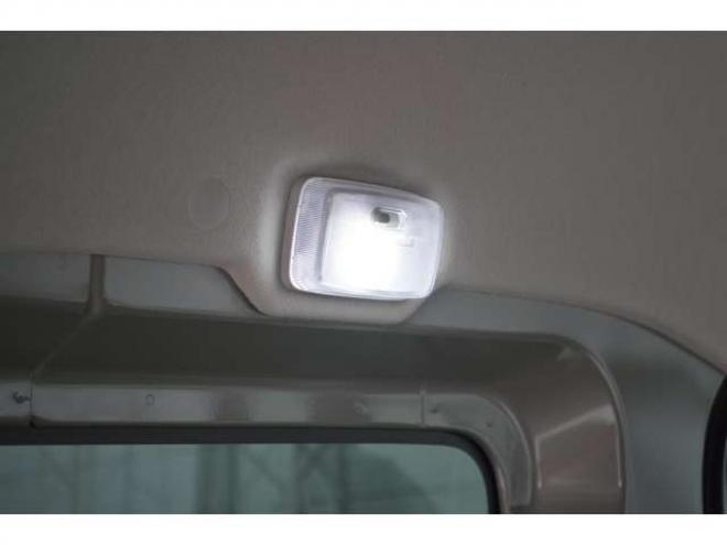 エブリィジョイン ターボ ハイルーフ 4WD　届出済未使用車4WDターボCVTセーフティサポート搭載アイドリングストップ横滑り防止装置ディスプレイオーディオハイビームアシストLEDライト 660