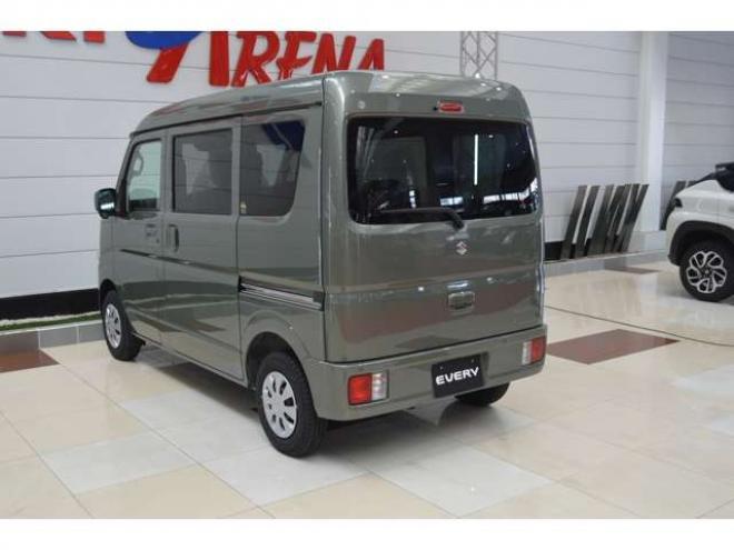 エブリィジョイン ハイルーフ　届出済未使用車4WDインパネCVTセーフティサポート搭載アイドリングストップ横滑り防止装置バックアイカメラディスプレイオーディオハイビームアシストLEDライト 660