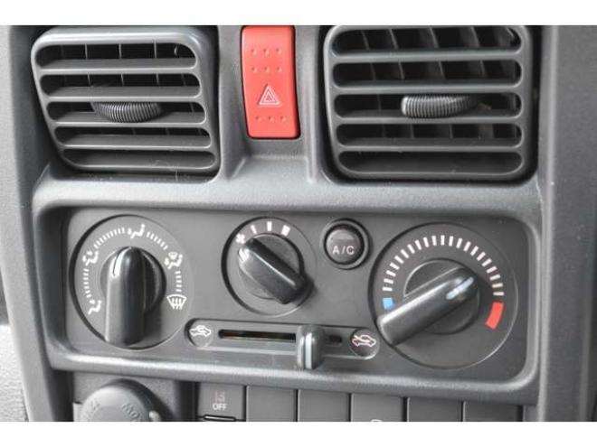 キャリー浅底ダンプ 1方開 4WD　浅底ダンプワンオーナー車5速マニュアルセーフティサポート搭載デュアルセンサーブレーキサポート誤発信抑制機能横滑り防止装置キーレスエントリー電動油圧式ダンプ 660