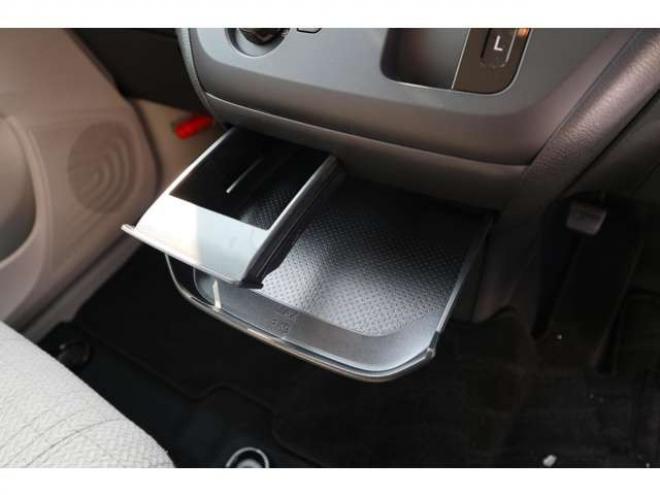 eKワゴンM 4WD　純正CDプレイヤー　オートライト　衝突軽減ブレーキ　車線逸脱警報　パーキングセンサー　ETC 660