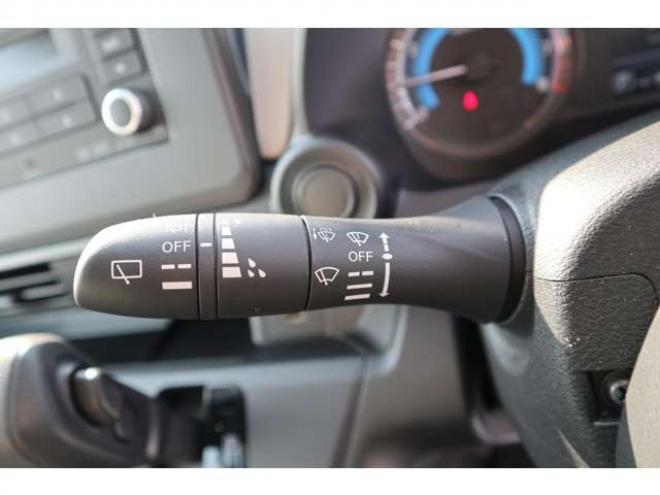 eKワゴンM 4WD　純正CDプレイヤー　オートライト　衝突軽減ブレーキ　車線逸脱警報　パーキングセンサー　ETC 660