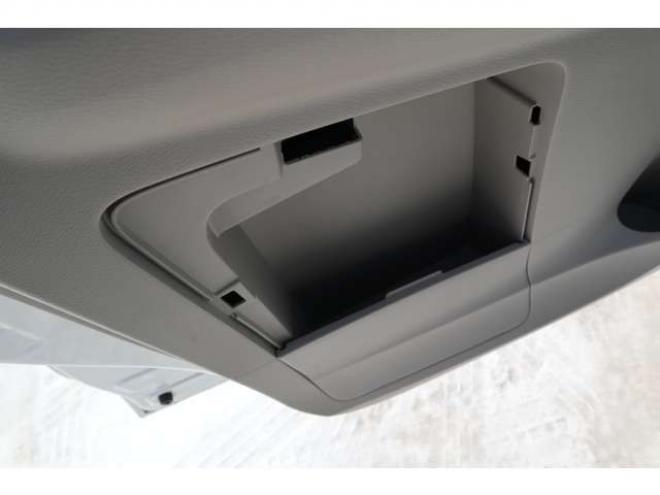 eKワゴンM 4WD　純正CDプレイヤー　オートライト　衝突軽減ブレーキ　車線逸脱警報　パーキングセンサー　ETC 660