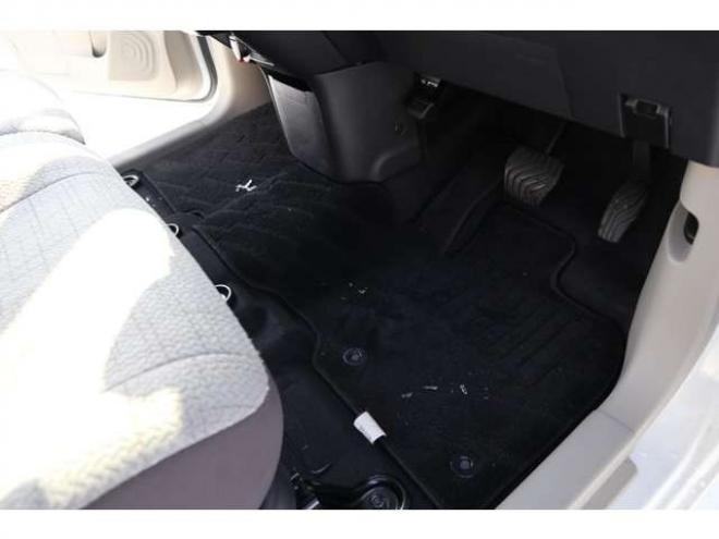 eKワゴンM 4WD　純正CDプレイヤー　オートライト　衝突軽減ブレーキ　車線逸脱警報　パーキングセンサー　ETC 660