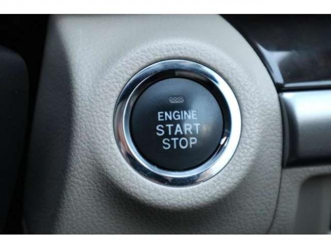 レガシィB4 2.5 4WD　純正フルセグナビ　ETC　ドライブレコーダー　シートヒーター　LEDヘッドライト　ヘッドライトウォッシャー　電動パーキングブレーキ 2500