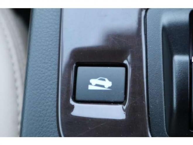 レガシィB4 2.5 4WD　純正フルセグナビ　ETC　ドライブレコーダー　シートヒーター　LEDヘッドライト　ヘッドライトウォッシャー　電動パーキングブレーキ 2500