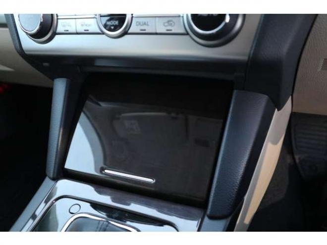 レガシィB4 2.5 4WD　純正フルセグナビ　ETC　ドライブレコーダー　シートヒーター　LEDヘッドライト　ヘッドライトウォッシャー　電動パーキングブレーキ 2500