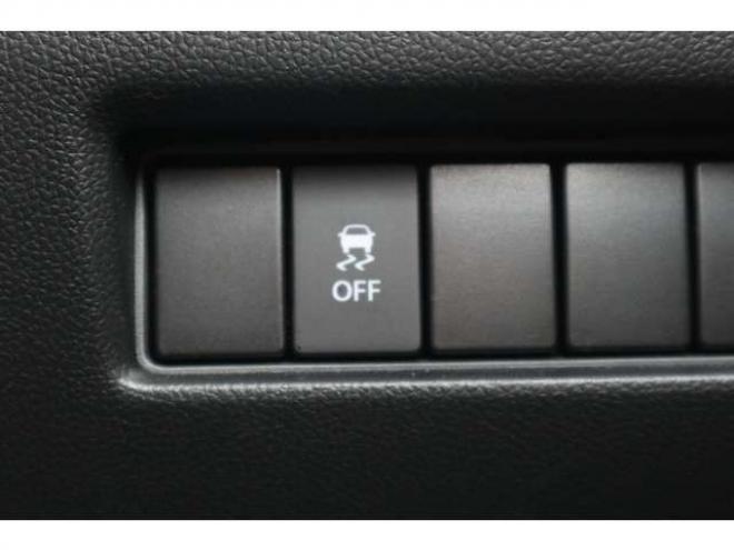 スイフトスポーツ 1.4 スズキ セーフティ サポート非装着車　純正フルセグナビ　ETC　LEDヘッドライト　オートライト　クルーズコントロール　　シートヒーター　ステアリングリモコンスイッチ 2WD 1400