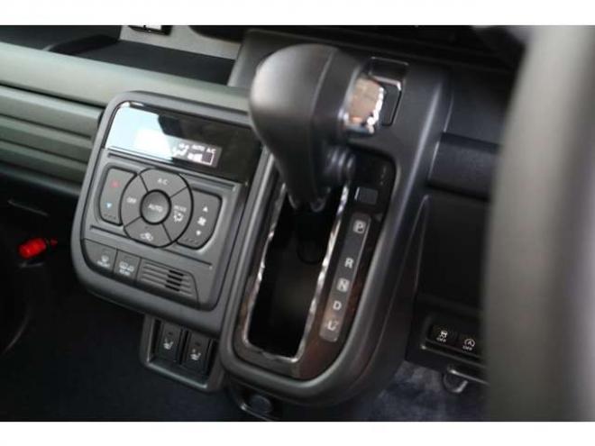 スペーシアギア ハイブリッド XZ 4WD　全方位モニターナビ　スズキコネクト対応　ステアリングヒーター　シートヒーター　デュアルセンサーブレーキサポートII 660