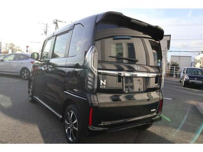 N-BOXカスタム 660 G L ホンダセンシング 4WD　純正フルセグナビ　バックカメラ　ETC　社外360°カメラドラレコ　純正エンジンスターター　シートミラーヒーター　助手席側電動スライドドア 660