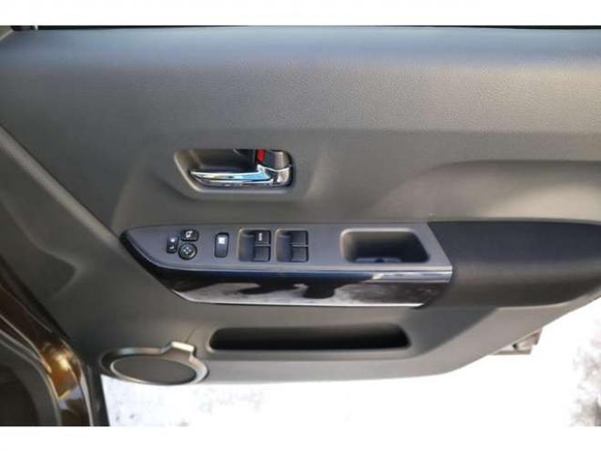 ハスラーJスタイルIIIターボ 4WD　1オーナー　特別仕様　4WD　ターボ　衝突軽減ブレーキ　CDプレイヤー　クルーズコントロール　LEDヘッドライト　オートエアコン　シートヒーター 660