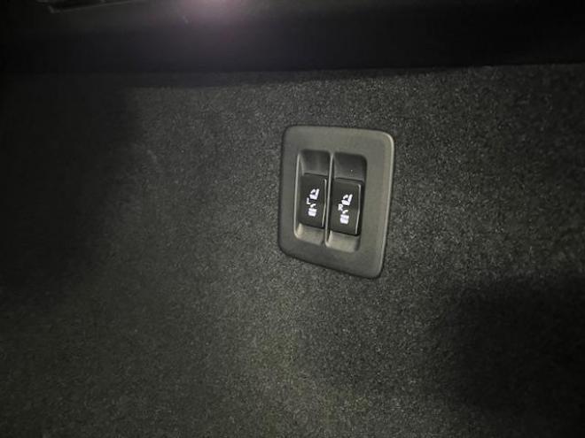 レクサスＲＸ４５０ｈ　Ｆスポーツ　本州仕入　寒冷地仕様　純正ムーンルーフ　レクサスセーフティセンス　ヘッドアップディスプレイ　全方位パノラミックビューモニター　純正２０インチＡＷ　純正１８ＡＷ＋スタッドレスタイヤ付　リア３面フィルム 4WD 3500 5Dr