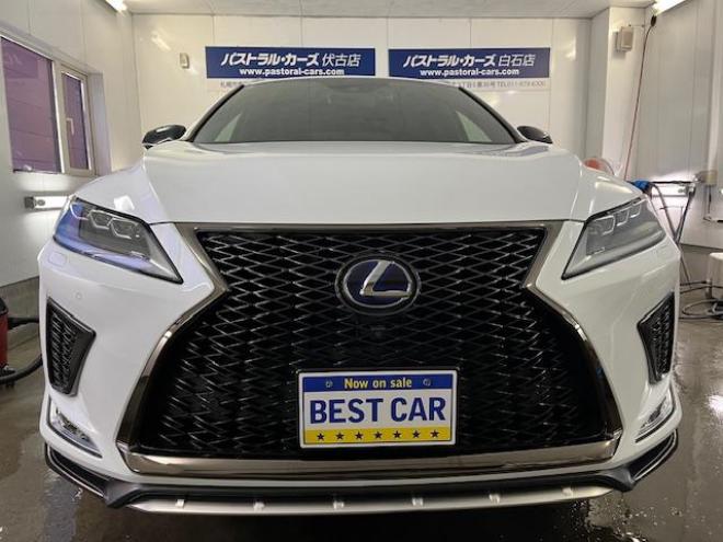 レクサスＲＸ４５０ｈ　Ｆスポーツ　本州仕入　寒冷地仕様　純正ムーンルーフ　レクサスセーフティセンス　ヘッドアップディスプレイ　全方位パノラミックビューモニター　純正２０インチＡＷ　純正１８ＡＷ＋スタッドレスタイヤ付　リア３面フィルム 4WD 3500 5Dr