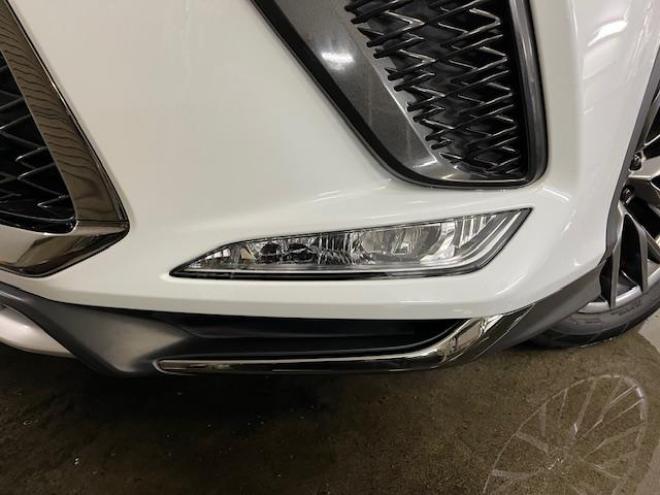 レクサスＲＸ４５０ｈ　Ｆスポーツ　本州仕入　寒冷地仕様　純正ムーンルーフ　レクサスセーフティセンス　ヘッドアップディスプレイ　全方位パノラミックビューモニター　純正２０インチＡＷ　純正１８ＡＷ＋スタッドレスタイヤ付　リア３面フィルム 4WD 3500 5Dr