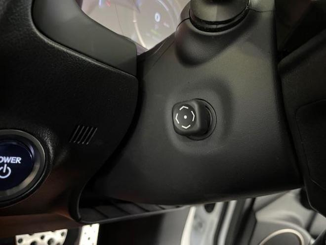 レクサスＲＸ４５０ｈ　Ｆスポーツ　本州仕入　寒冷地仕様　純正ムーンルーフ　レクサスセーフティセンス　ヘッドアップディスプレイ　全方位パノラミックビューモニター　純正２０インチＡＷ　純正１８ＡＷ＋スタッドレスタイヤ付　リア３面フィルム 4WD 3500 5Dr