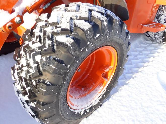 ホイールローダ195時間　スノータイヤ　恵庭ヤード