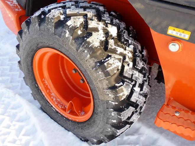 ホイールローダ195時間　スノータイヤ　恵庭ヤード