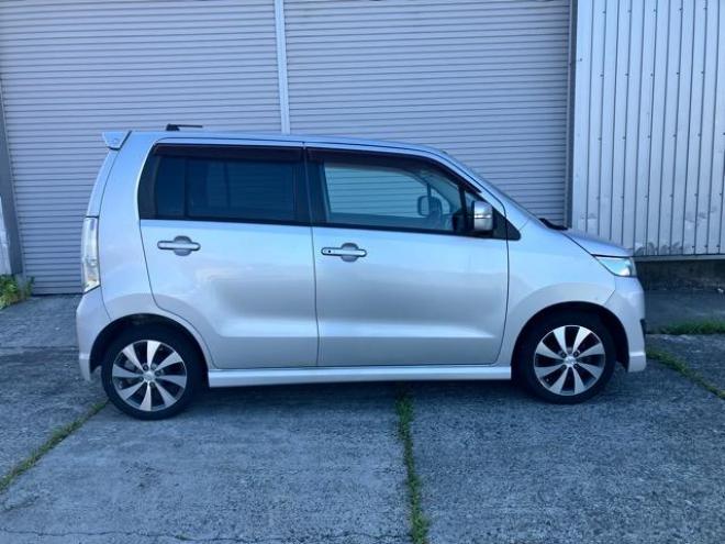 ワゴンRスティングレー　T 4WD 660 ５Dr