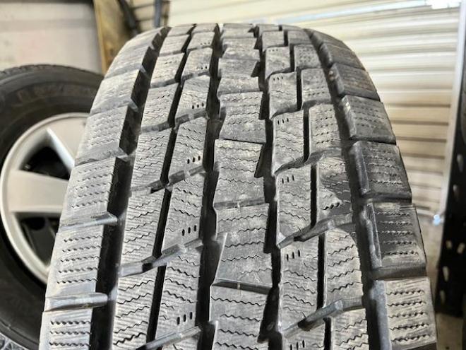 パジェロロングエクシード　本州仕入　禁煙車　新品ＷＥＤＳキーラー１７ＡＷ＋新品ＴＯＹＯホワイトレタータイヤ　純正１７ＡＷ＋スタッドレスタイヤ付　新品ＪＡＯＳブラックマッドガード　カロッツェリアナビ　地デジ　Ｂｌｕｅｔｏｏｔｈ 4WD 3200 5Dr