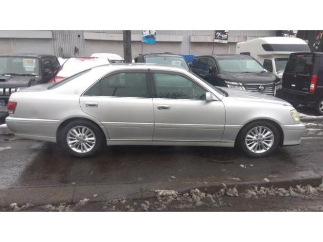 クラウンアスリート　アスリートFOUR 4WD 2500 4Dr