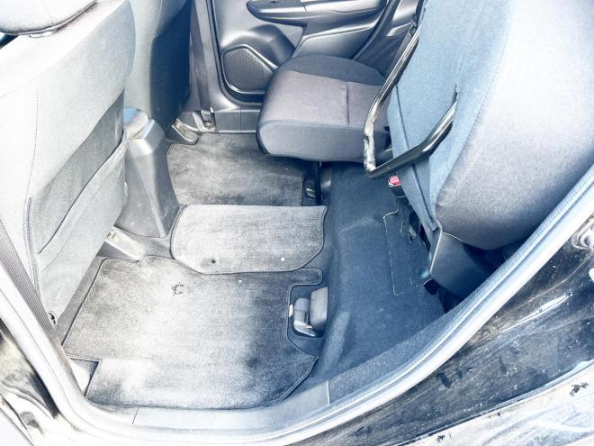 フィットハイブリッド1.5ハイブリッドFパッケージ 4WD　ローンが不安な方＜優遇ローン＞　本州仕入　寒冷地仕様　純正SDナビTV　スマートキー　バックカメラ 1500 5Dr