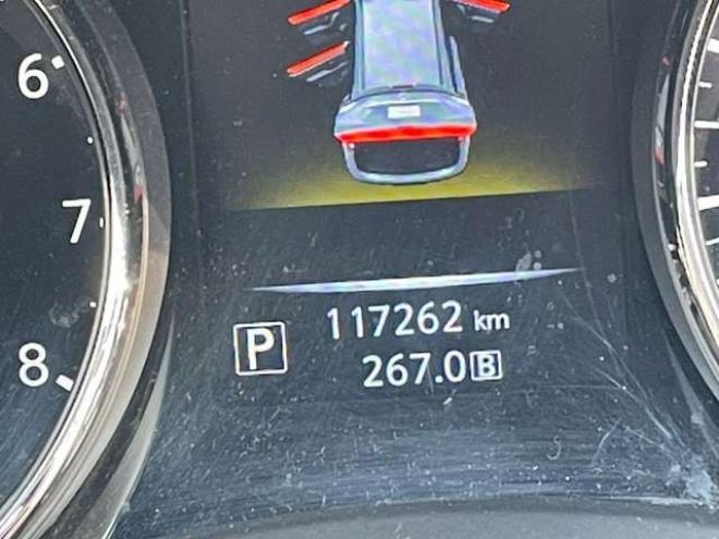 エクストレイル2.0 20S 2列車 4WD　ETC　パワステ　パワーウィンドウ　ABS　アイドリングストップ　エアコン　ナビ　キーレスエントリー　寒冷地仕様 2000