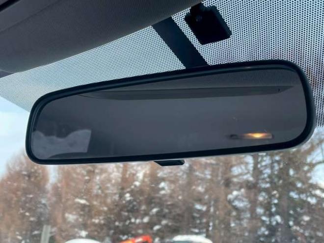 エクストレイル2.0 20S 2列車 4WD　ETC　パワステ　パワーウィンドウ　ABS　アイドリングストップ　エアコン　ナビ　キーレスエントリー　寒冷地仕様 2000