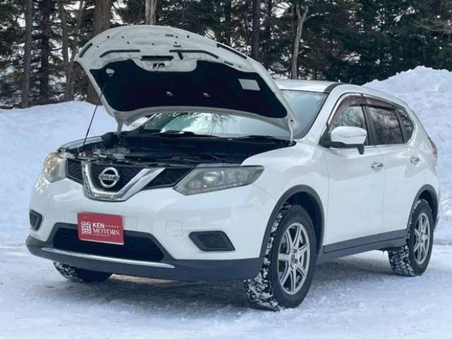 エクストレイル2.0 20S 2列車 4WD　ETC　パワステ　パワーウィンドウ　ABS　アイドリングストップ　エアコン　ナビ　キーレスエントリー　寒冷地仕様 2000