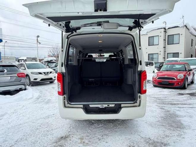 キャラバンNV350 2.5 プレミアムGX ロングボディ ディーゼルターボ 4WD　バックカメラ　エアコン　ドライブレコーダー　ETC　パワステ　パワーウィンドウ　スマートキー　キーレス　片側スライドドア 2500