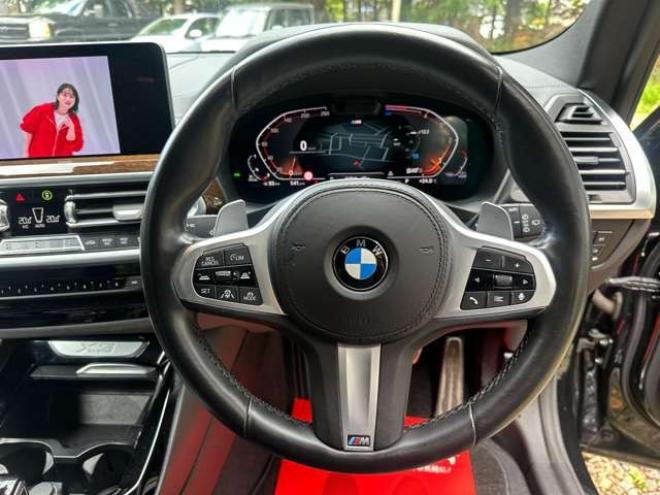 BMWX3 xドライブ20d Mスポーツ ディーゼルターボ 4WD　マイナー後　電動シート　電動リアゲート　TVナビ　バックカメラ　パワステ　パワーウィンドウ　シートヒーター　ETC　アルミホイール　盗難防止装置　ABS　クルーズコントロール 正規輸入車 2000