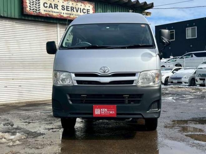 ハイエースバン3.0 DX ロング ハイルーフ ディーゼルターボ 4WD　エアコン　キーレスエントリー　パワステ　パワーウィンドウ　ABS　盗難防止装置　片側スライドドア 3000