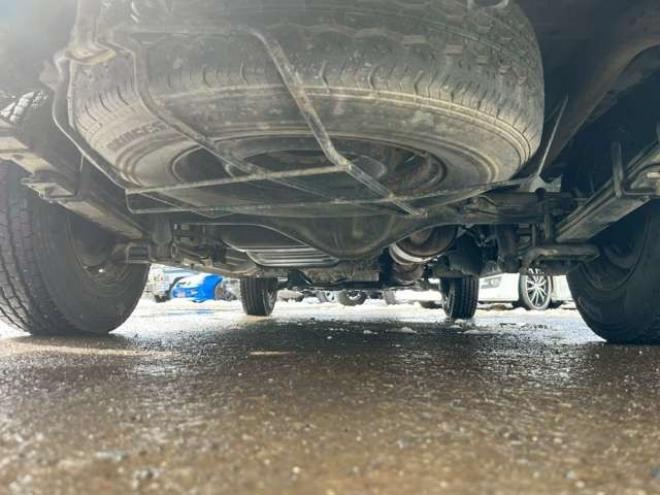 ハイエースバン3.0 DX ロング ハイルーフ ディーゼルターボ 4WD　エアコン　キーレスエントリー　パワステ　パワーウィンドウ　ABS　盗難防止装置　片側スライドドア 3000