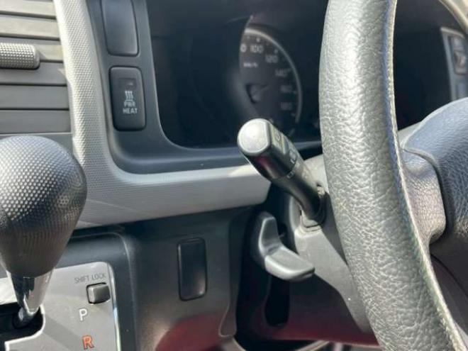 ハイエースバン3.0 DX ロング ハイルーフ ディーゼルターボ 4WD　エアコン　キーレスエントリー　パワステ　パワーウィンドウ　ABS　盗難防止装置　片側スライドドア 3000