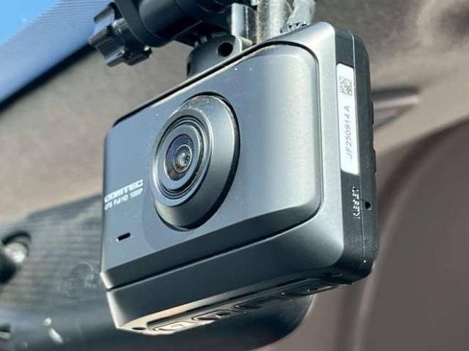 ハイエースバン3.0 DX ロング ハイルーフ ディーゼルターボ 4WD　エアコン　キーレスエントリー　パワステ　パワーウィンドウ　ABS　盗難防止装置　片側スライドドア 3000