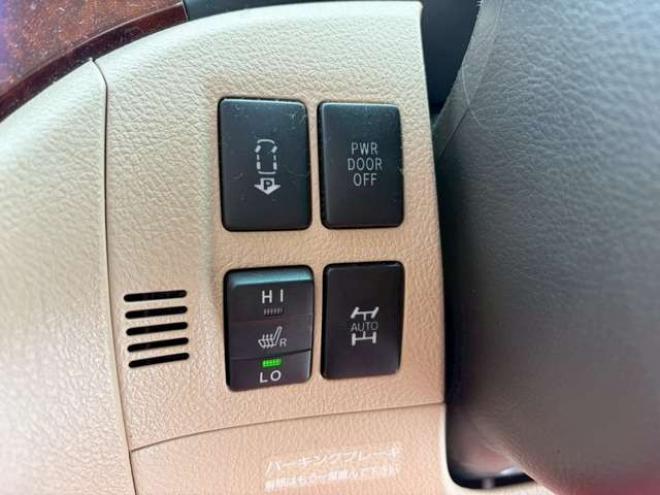 アルファード3.5 350G Lパッケージ 4WD　ETC　後席モニター　両側電動スライドドア　社外エンジンスターター　パワーウィンドウ　パワーバックドア　純正ナビ　　バックカメラ　キーレス　3列シート　ABS 電動シート　シートヒーター　パワステ 3500