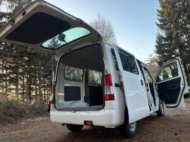 タウンエースバン1.5 DX 4WD　寒冷地仕様　パワーウィンドウ　パワステ　エアコン　ABS　ナビ　ETC 1500